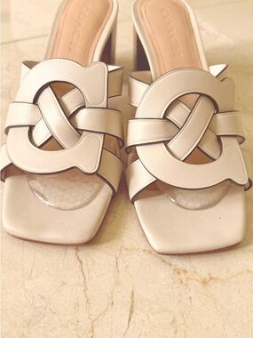 Coach Cream Leather Knot Slide Mules